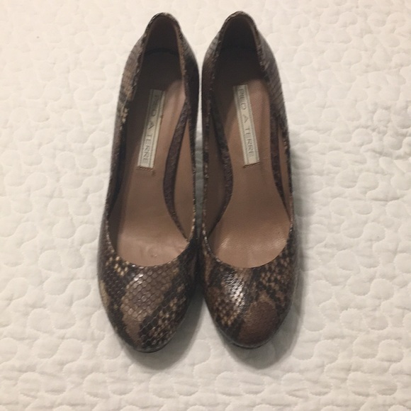 Pied A Terre platform python heels size 8/ 38 - Picture 2 of 5